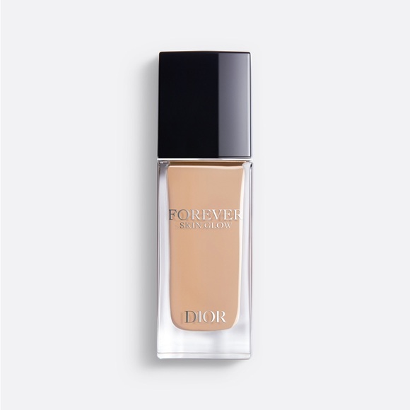 DIOR Forever Skin Glow Foundation 24H Wear Radiant Foundation in 2 CR Exp 03/27